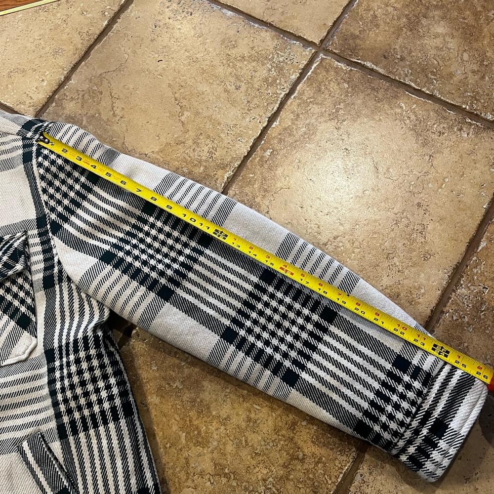 Roots Men's Classic Plaid Shirt Jacket - Picture 4 of 7